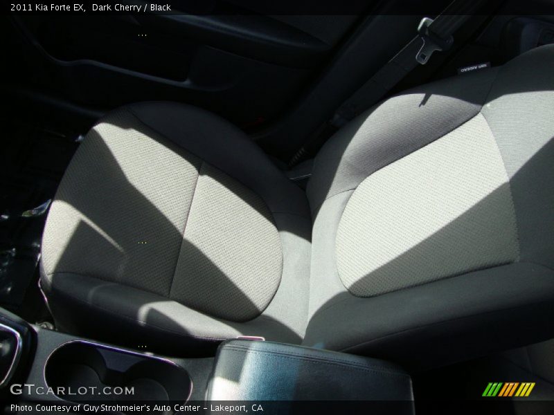 Dark Cherry / Black 2011 Kia Forte EX