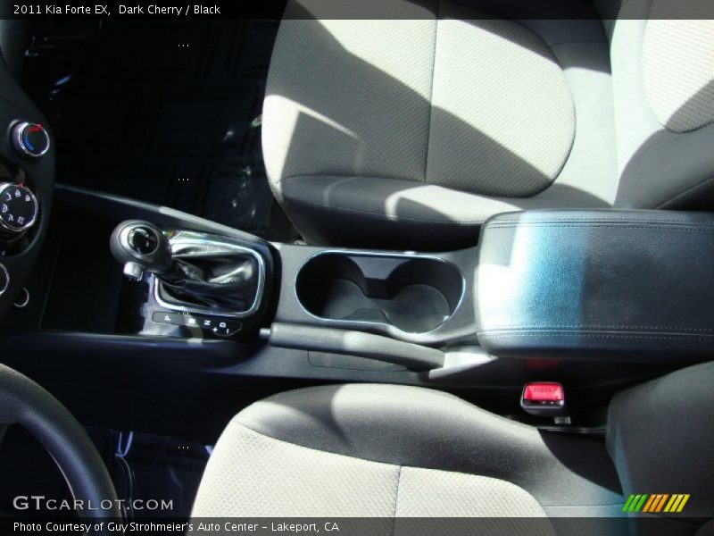 Dark Cherry / Black 2011 Kia Forte EX