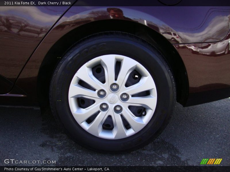 Dark Cherry / Black 2011 Kia Forte EX