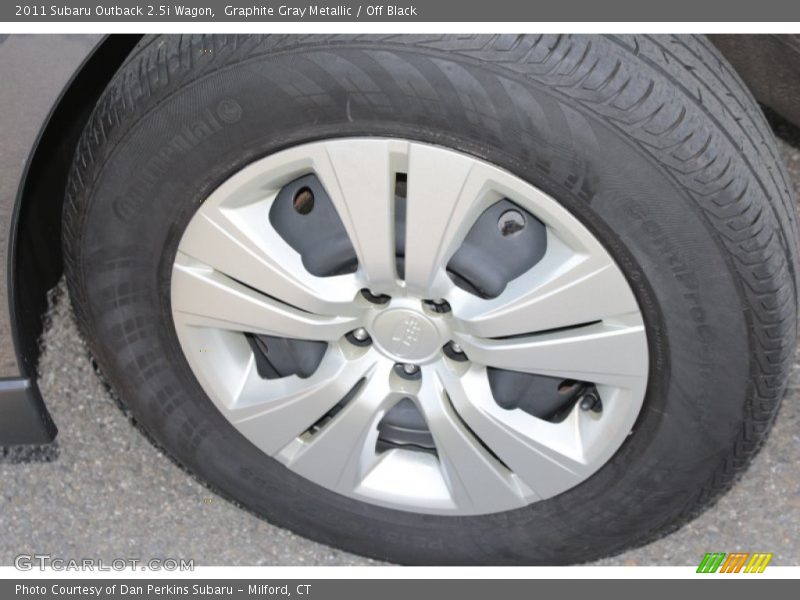 Graphite Gray Metallic / Off Black 2011 Subaru Outback 2.5i Wagon