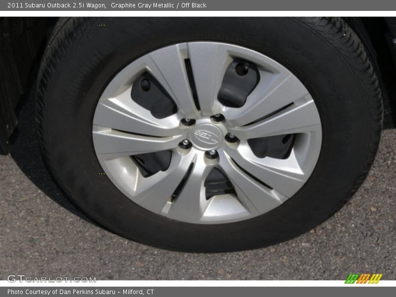 Graphite Gray Metallic / Off Black 2011 Subaru Outback 2.5i Wagon