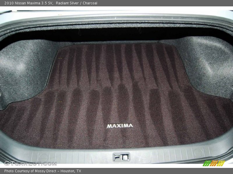 Radiant Silver / Charcoal 2010 Nissan Maxima 3.5 SV
