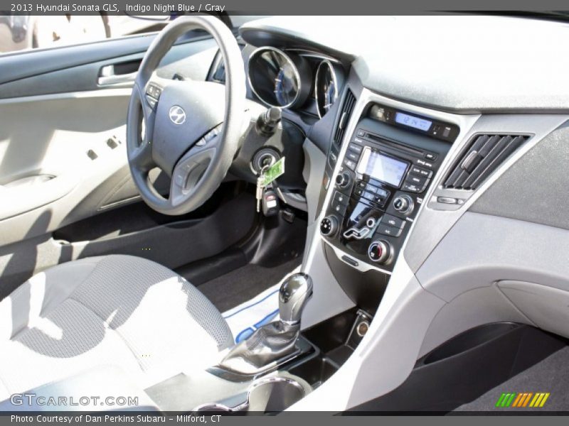 Indigo Night Blue / Gray 2013 Hyundai Sonata GLS