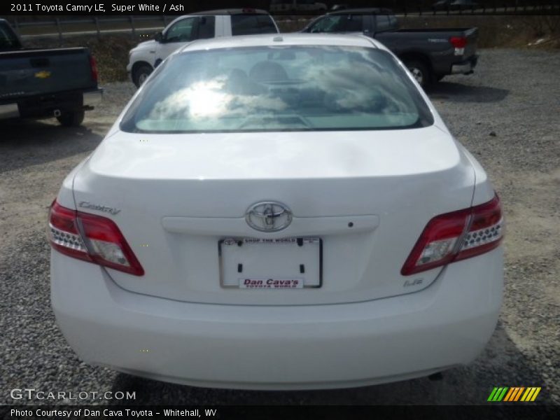 Super White / Ash 2011 Toyota Camry LE