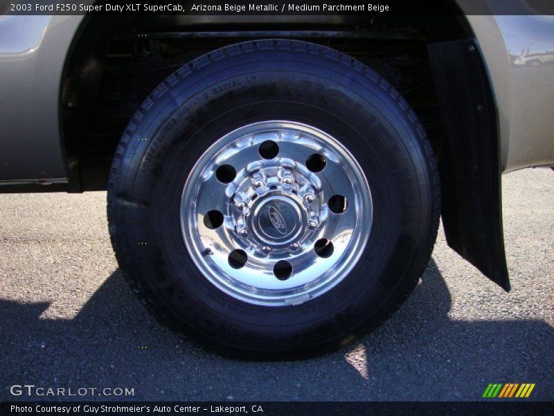 Arizona Beige Metallic / Medium Parchment Beige 2003 Ford F250 Super Duty XLT SuperCab