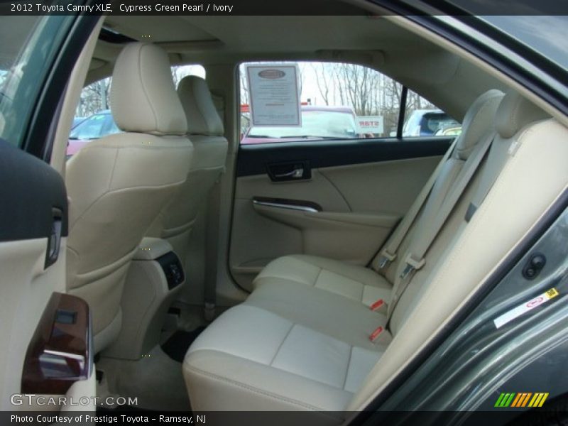 Cypress Green Pearl / Ivory 2012 Toyota Camry XLE