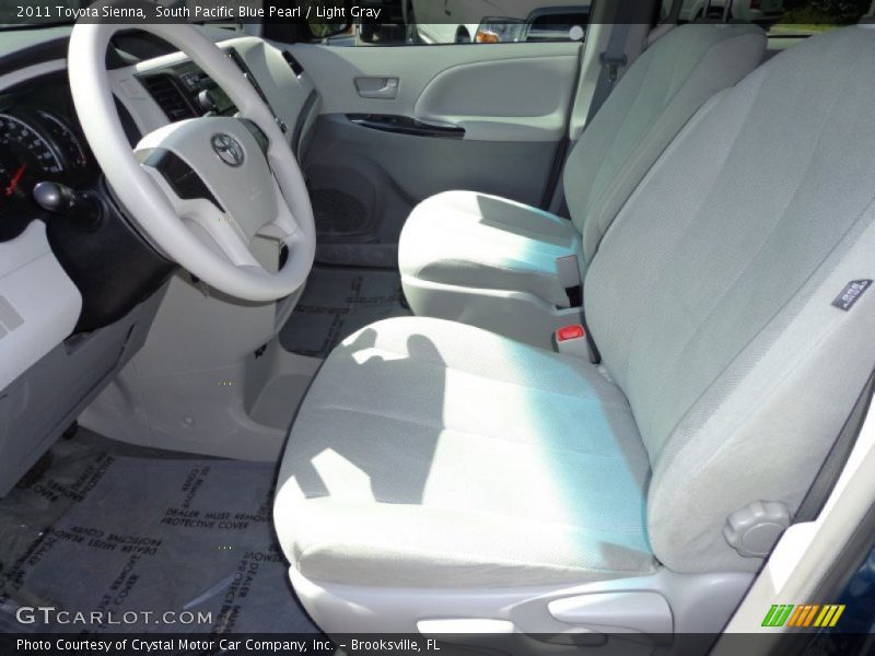 South Pacific Blue Pearl / Light Gray 2011 Toyota Sienna