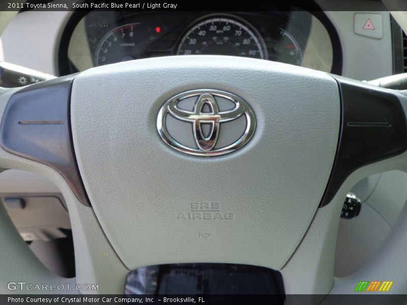 South Pacific Blue Pearl / Light Gray 2011 Toyota Sienna