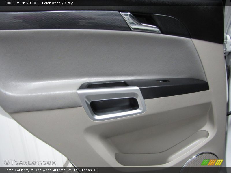 Polar White / Gray 2008 Saturn VUE XR