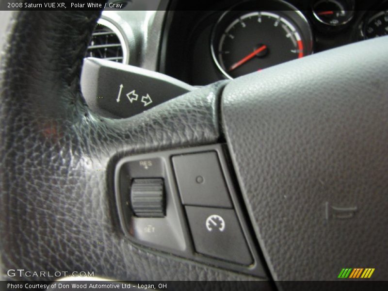 Polar White / Gray 2008 Saturn VUE XR