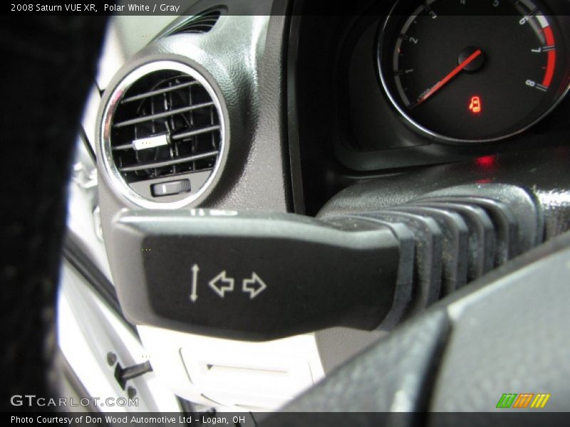 Polar White / Gray 2008 Saturn VUE XR