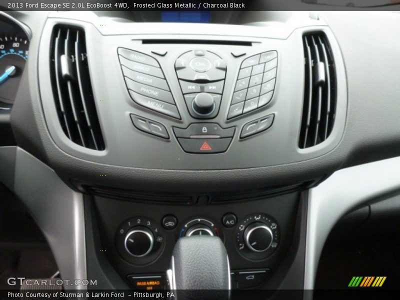 Frosted Glass Metallic / Charcoal Black 2013 Ford Escape SE 2.0L EcoBoost 4WD