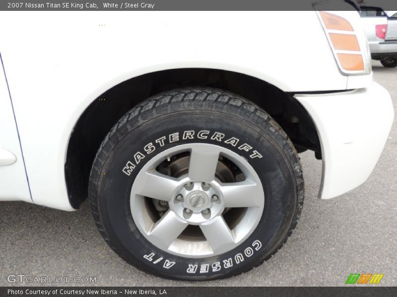 White / Steel Gray 2007 Nissan Titan SE King Cab