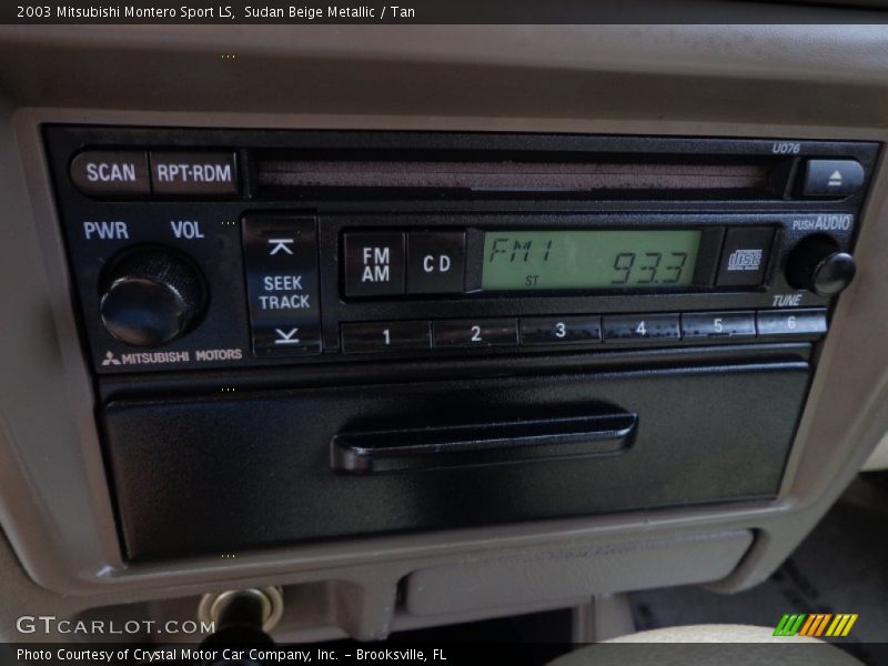 Sudan Beige Metallic / Tan 2003 Mitsubishi Montero Sport LS