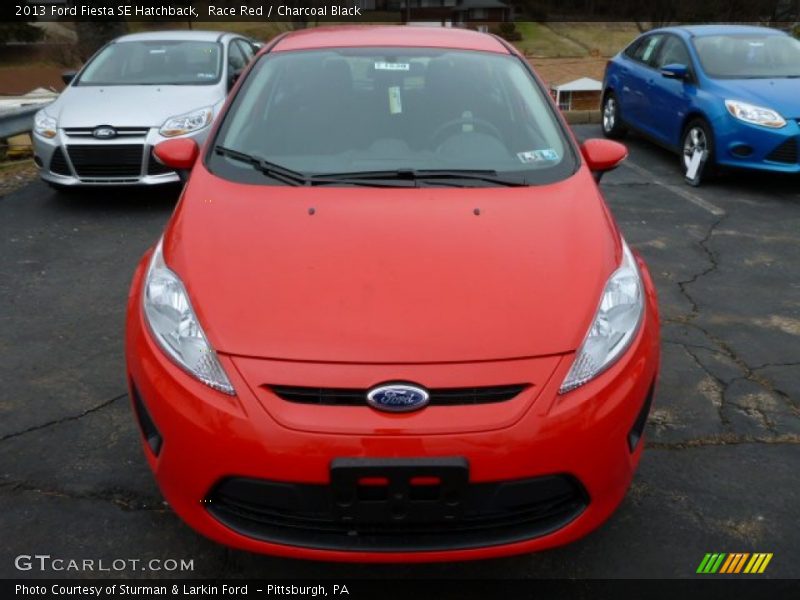 Race Red / Charcoal Black 2013 Ford Fiesta SE Hatchback