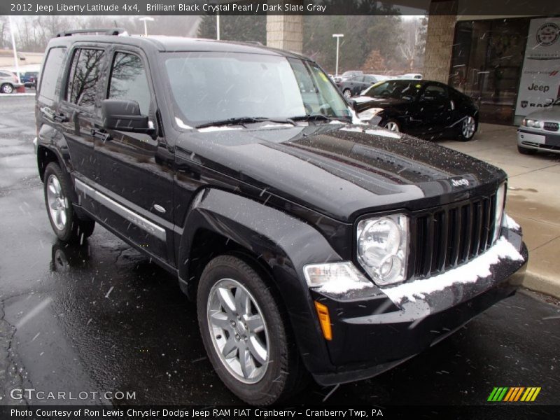 Brilliant Black Crystal Pearl / Dark Slate Gray 2012 Jeep Liberty Latitude 4x4