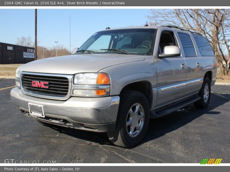 Silver Birch Metallic / Neutral/Shale 2004 GMC Yukon XL 1500 SLE 4x4
