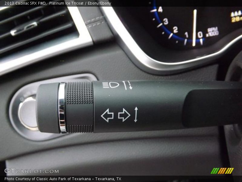 Platinum Ice Tricoat / Ebony/Ebony 2013 Cadillac SRX FWD
