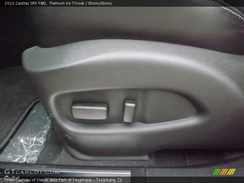 Platinum Ice Tricoat / Ebony/Ebony 2013 Cadillac SRX FWD