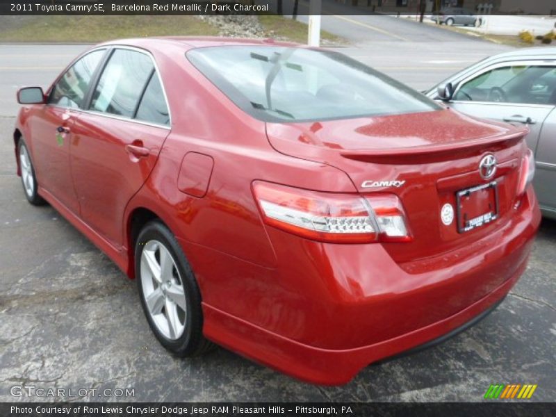 Barcelona Red Metallic / Dark Charcoal 2011 Toyota Camry SE