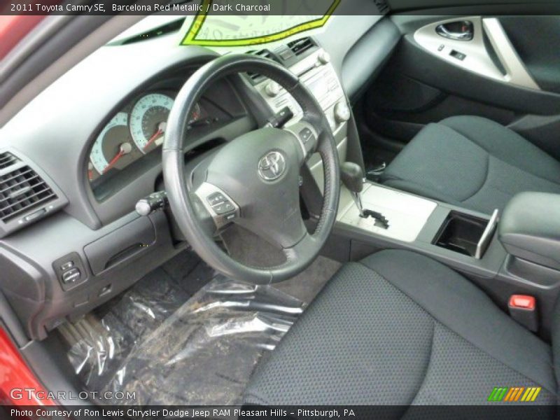 Barcelona Red Metallic / Dark Charcoal 2011 Toyota Camry SE