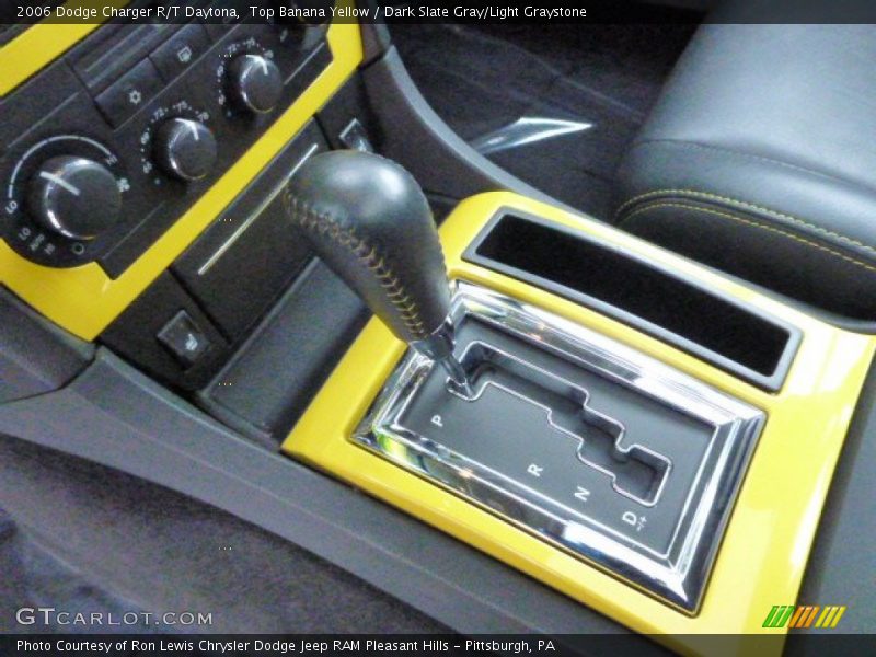  2006 Charger R/T Daytona 5 Speed Autostick Automatic Shifter