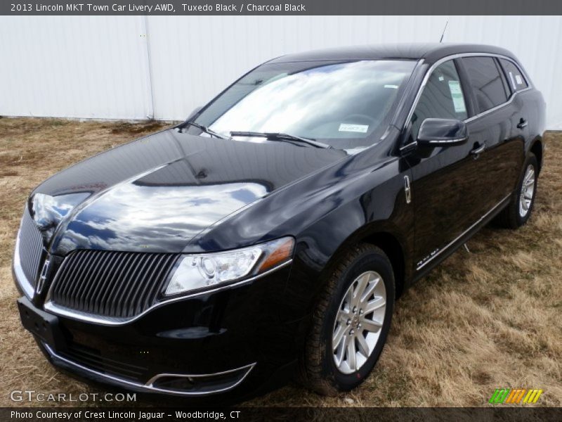 Tuxedo Black / Charcoal Black 2013 Lincoln MKT Town Car Livery AWD