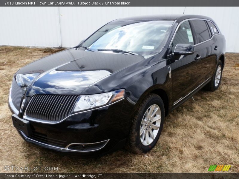 Tuxedo Black / Charcoal Black 2013 Lincoln MKT Town Car Livery AWD