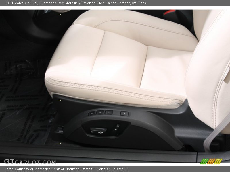 Flamenco Red Metallic / Soverign Hide Calcite Leather/Off Black 2011 Volvo C70 T5