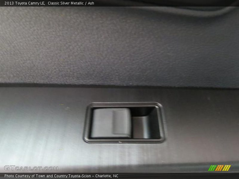 Classic Silver Metallic / Ash 2013 Toyota Camry LE