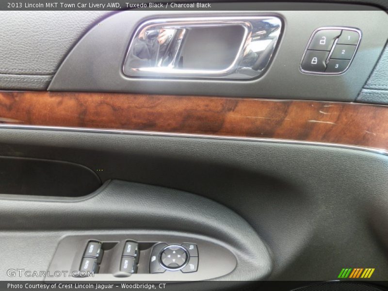Controls of 2013 MKT Town Car Livery AWD