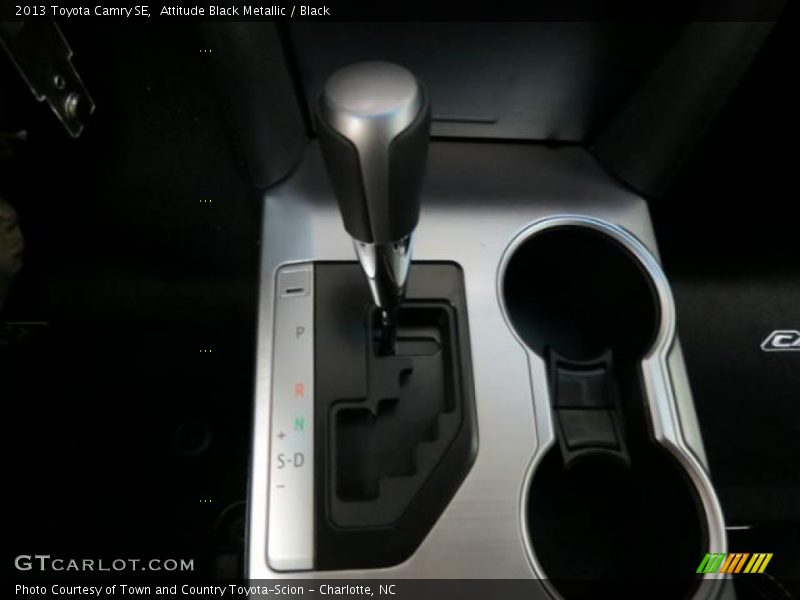 Attitude Black Metallic / Black 2013 Toyota Camry SE