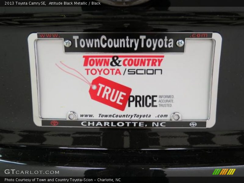 Attitude Black Metallic / Black 2013 Toyota Camry SE