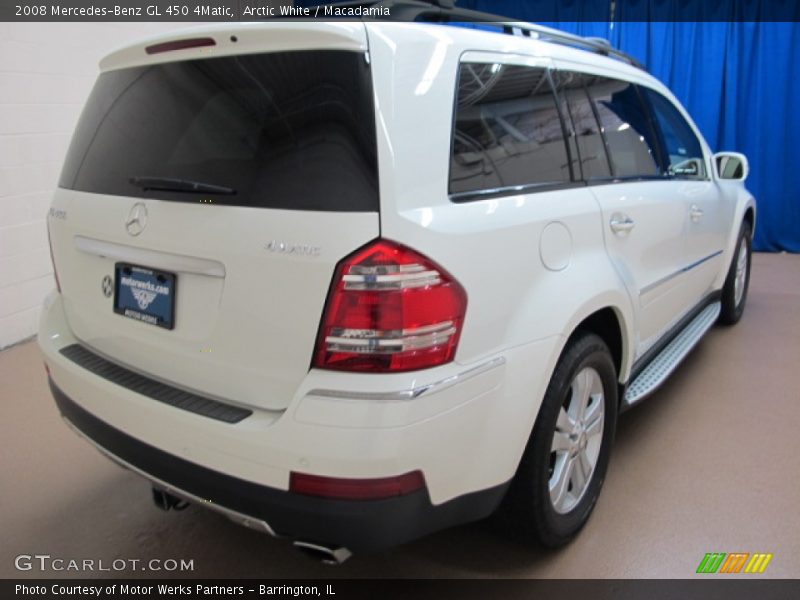 Arctic White / Macadamia 2008 Mercedes-Benz GL 450 4Matic
