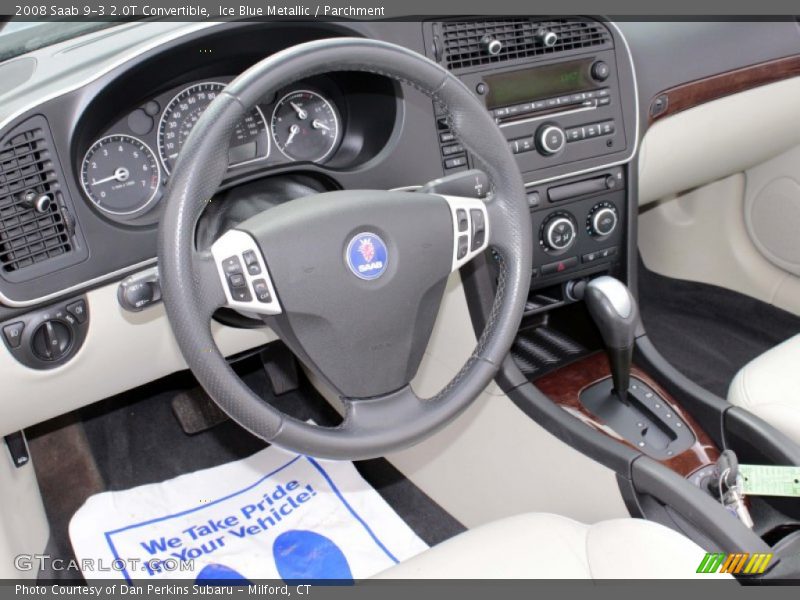 Dashboard of 2008 9-3 2.0T Convertible