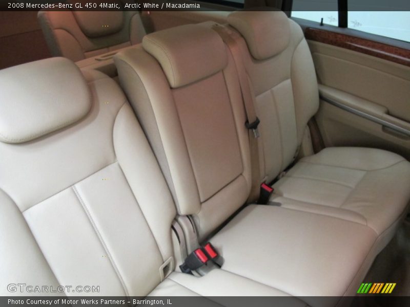 Arctic White / Macadamia 2008 Mercedes-Benz GL 450 4Matic