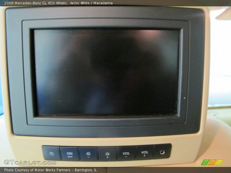 Arctic White / Macadamia 2008 Mercedes-Benz GL 450 4Matic