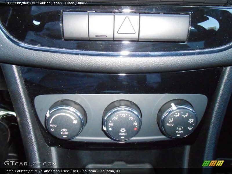 Black / Black 2012 Chrysler 200 Touring Sedan