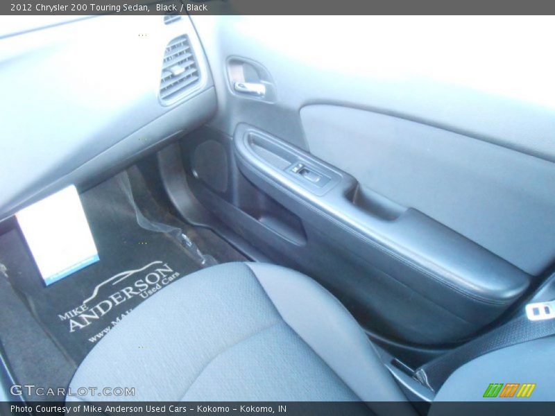 Black / Black 2012 Chrysler 200 Touring Sedan