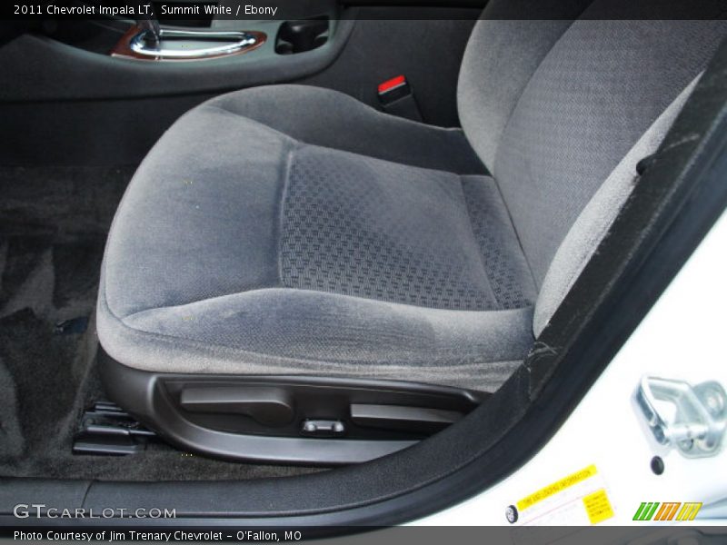 Summit White / Ebony 2011 Chevrolet Impala LT