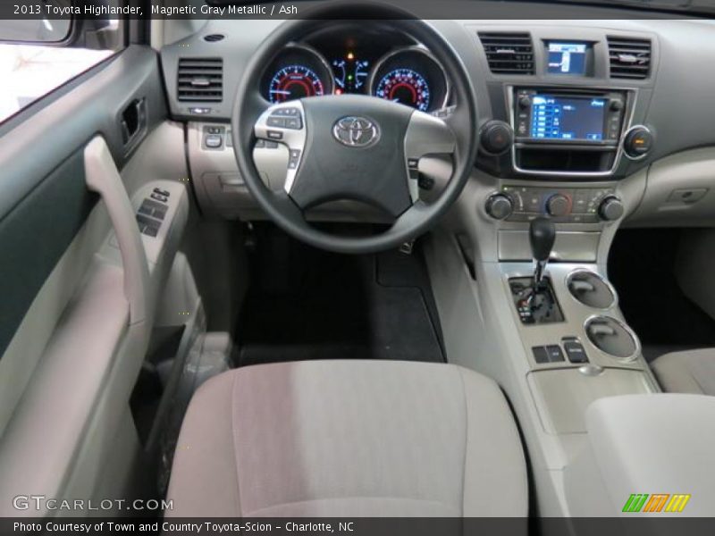 Magnetic Gray Metallic / Ash 2013 Toyota Highlander