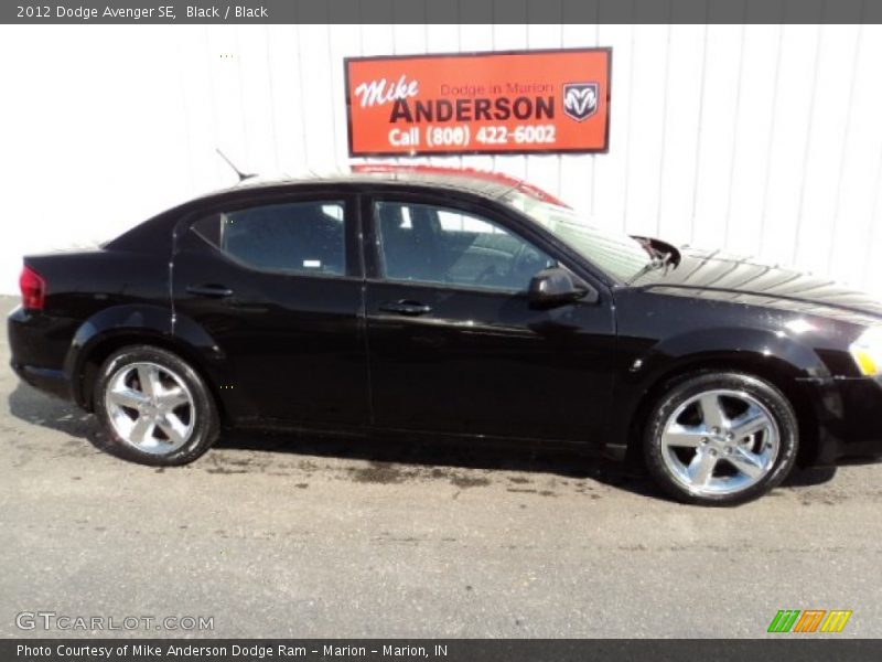 Black / Black 2012 Dodge Avenger SE