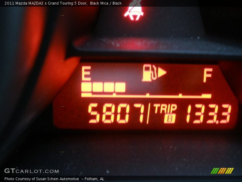 Black Mica / Black 2011 Mazda MAZDA3 s Grand Touring 5 Door