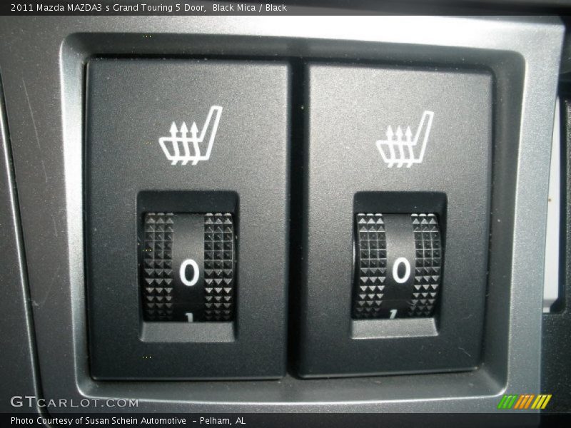 Black Mica / Black 2011 Mazda MAZDA3 s Grand Touring 5 Door