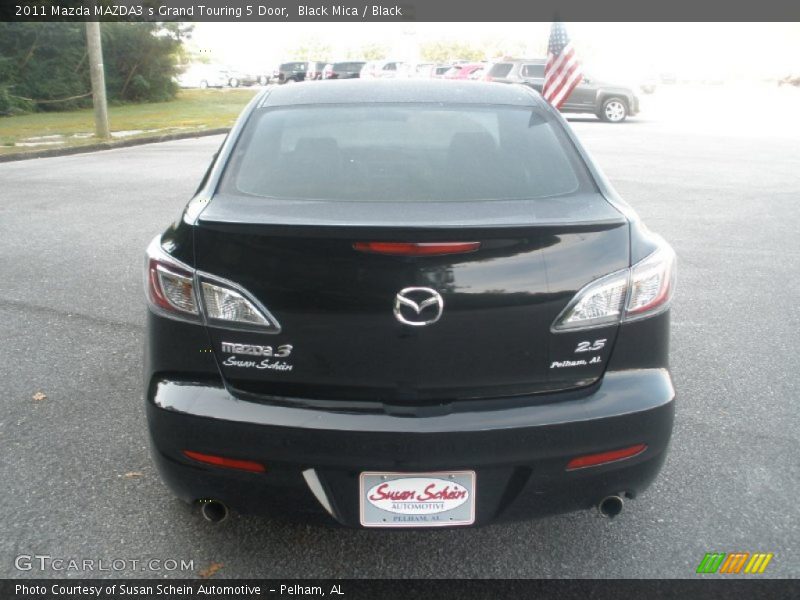 Black Mica / Black 2011 Mazda MAZDA3 s Grand Touring 5 Door
