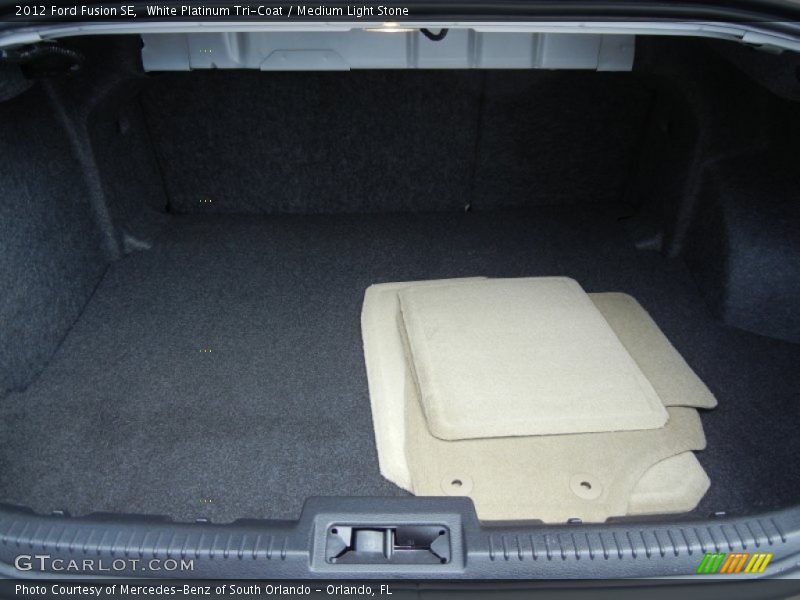 White Platinum Tri-Coat / Medium Light Stone 2012 Ford Fusion SE