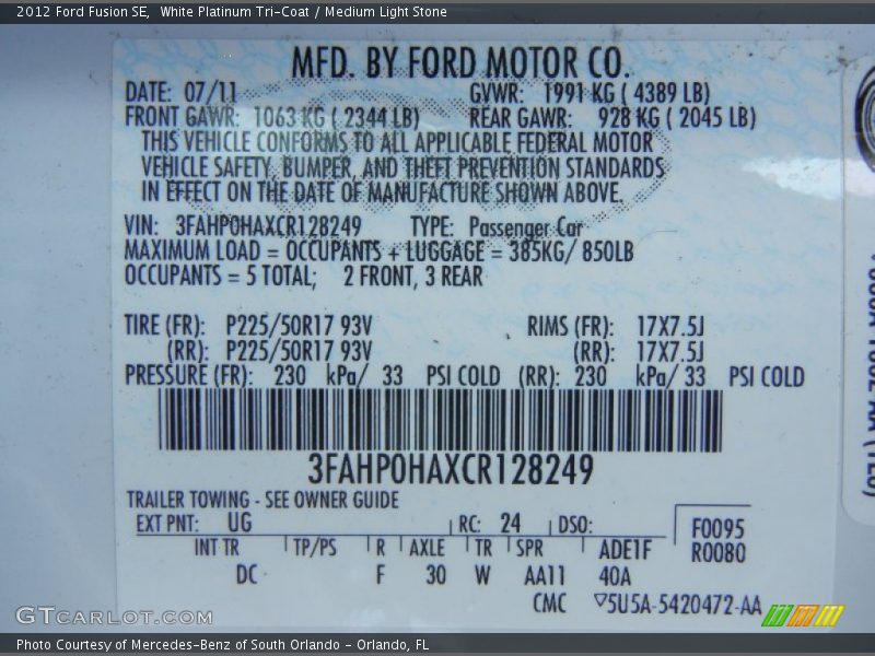 White Platinum Tri-Coat / Medium Light Stone 2012 Ford Fusion SE