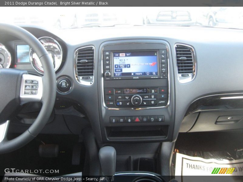 Bright Silver Metallic / Black 2011 Dodge Durango Citadel