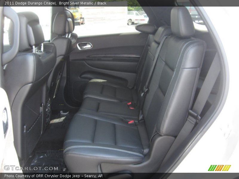 Bright Silver Metallic / Black 2011 Dodge Durango Citadel