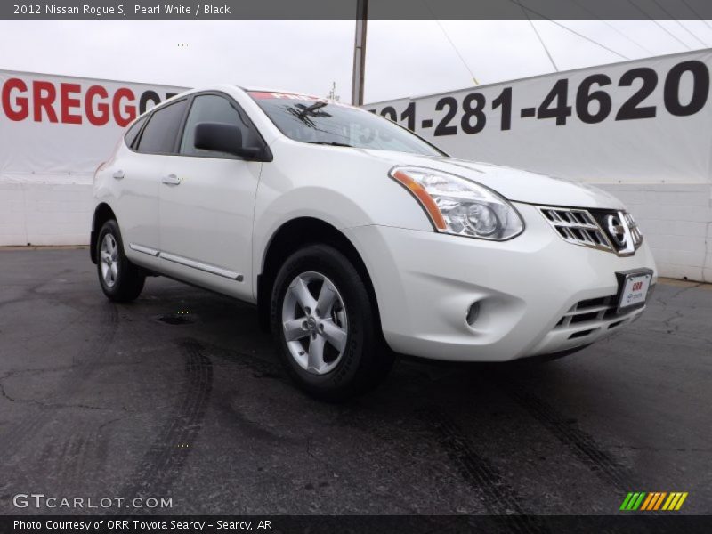 Pearl White / Black 2012 Nissan Rogue S